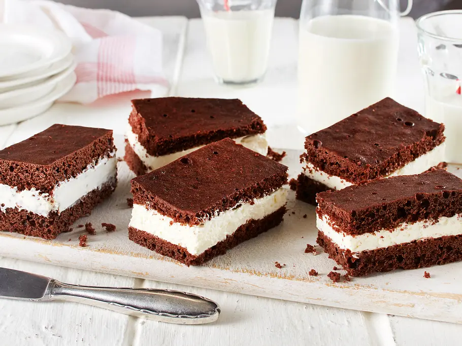 Milchschnittenkuchen Milchschnittenkuchen Rezept