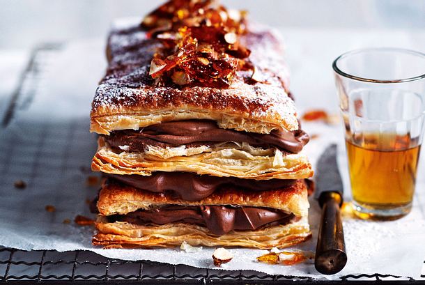 Millefeuille mit Brandy-Schokocreme Rezept Millefeuille mit Brandy-Schokocreme Rezept
