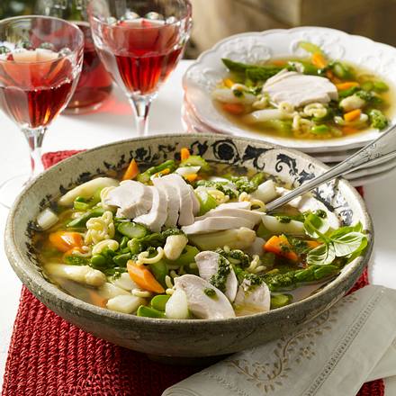 Minestrone di pollo Rezept Minestrone di pollo Rezept