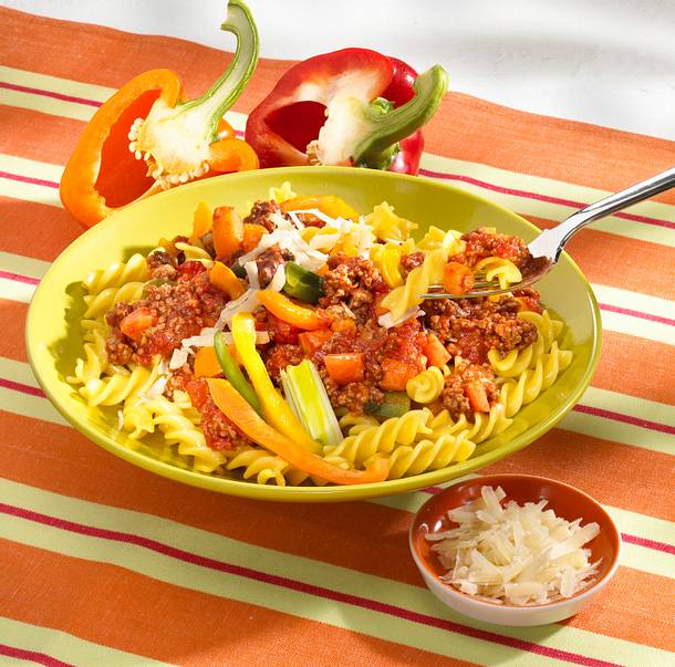 Minestrone-Hacksoße zu Fusilli Rezept Minestrone-Hacksoße zu Fusilli Rezept