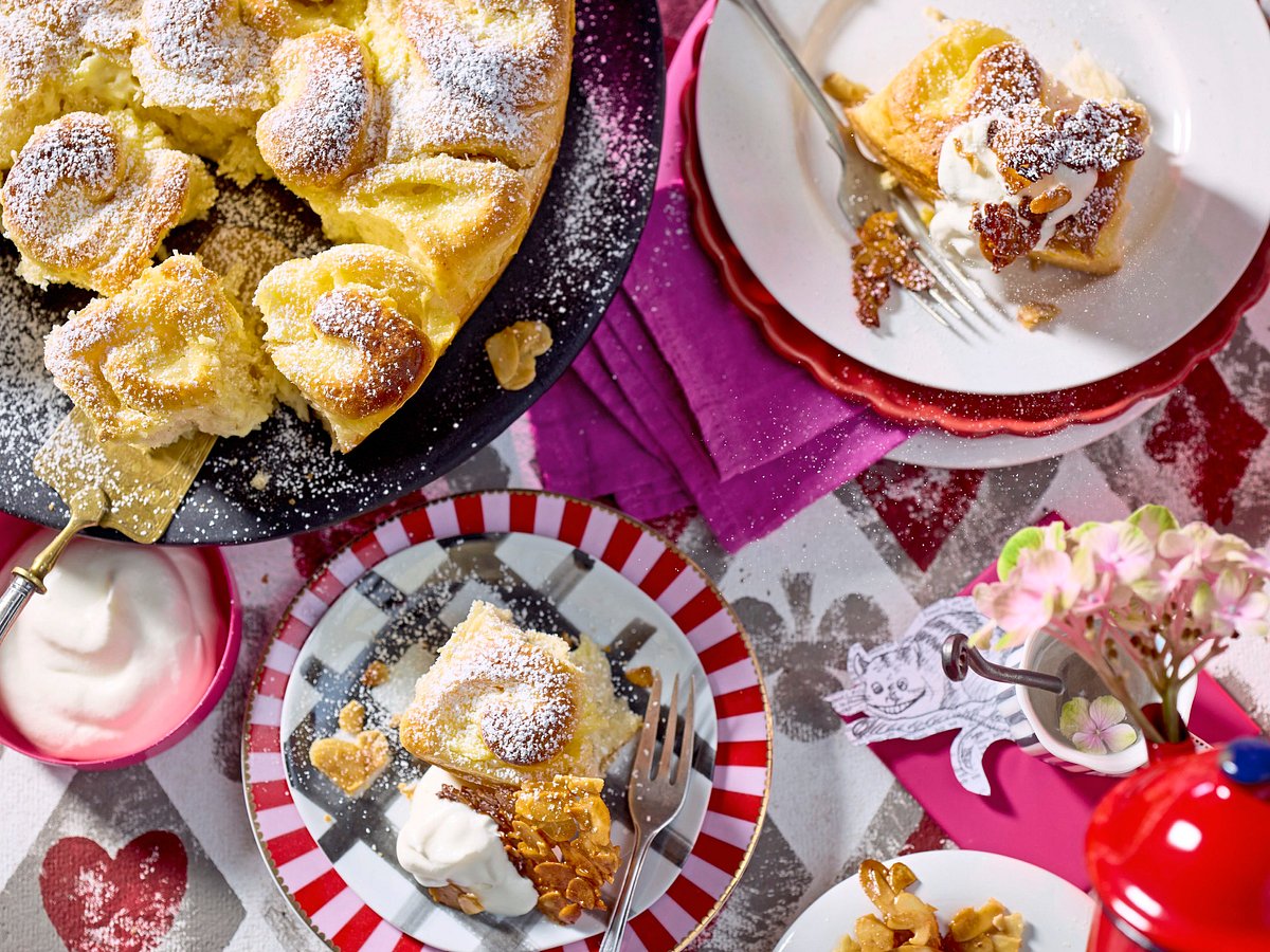 Mini-Bienenstich-Schnecken Rezept