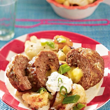 Mini-Hackbraten zu Blumenkohlpfanne Rezept Mini-Hackbraten zu Blumenkohlpfanne Rezept