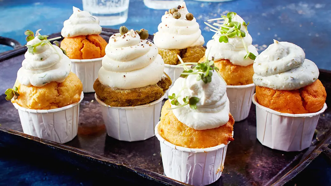 Mini-Polenta-Cupcakes Rezept - Foto: LECKER @ Bauer Media Group Mini-Polenta-Cupcakes Rezept - Foto: LECKER @ Bauer Media Group