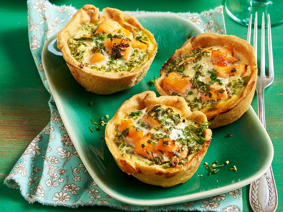 Mini-Mahlzeiten: Mini-Lachsquiches