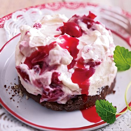 Mini-Schokotartes mit Kirschmascarpone Rezept