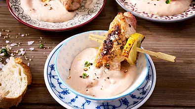 Minirouladen mit Thunfischaioli Rezept - Foto: LECKER @ Bauer Media Group