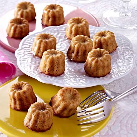 Minis cannelés au café Rezept