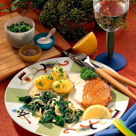 Minutenschnitzel mit Roquefortsoße Rezept Minutenschnitzel mit Roquefortsoße Rezept