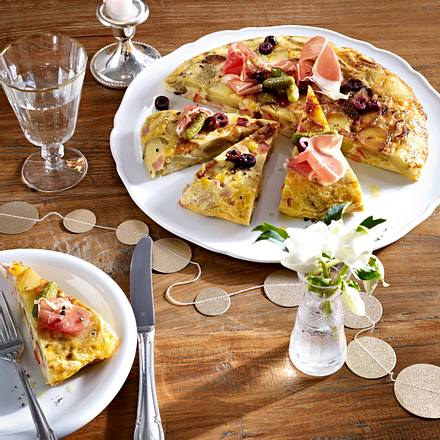 Mit Käse überbackene Tortillastücke Rezept Mit Käse überbackene Tortillastücke Rezept