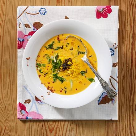Möhren-Kokossuppe mit Pak Choi und Reis Rezept Möhren-Kokossuppe mit Pak Choi und Reis Rezept
