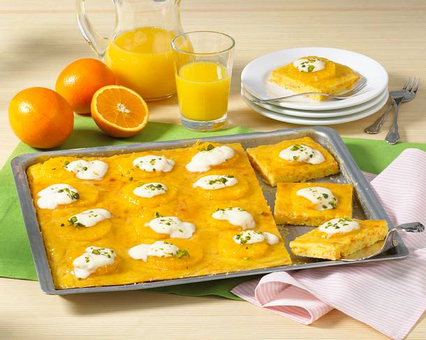 Möhren-Orangen-Kuchen vom Blech Rezept Möhren-Orangen-Kuchen vom Blech Rezept