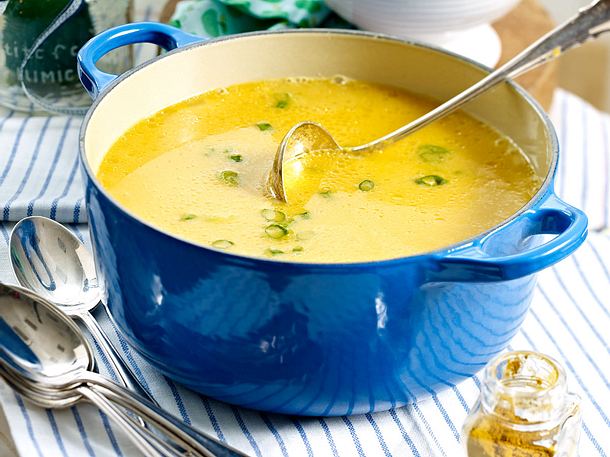 Möhren-Orangen-Suppe Rezept Möhren-Orangen-Suppe Rezept
