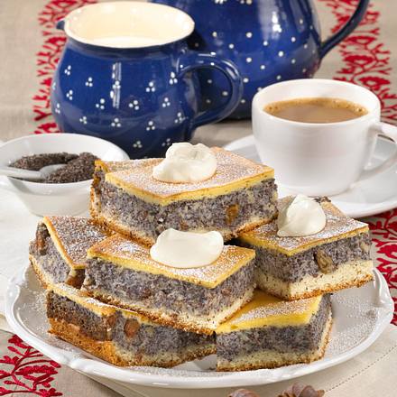 Mohnkuchen mit Eierschecke Rezept Mohnkuchen mit Eierschecke Rezept