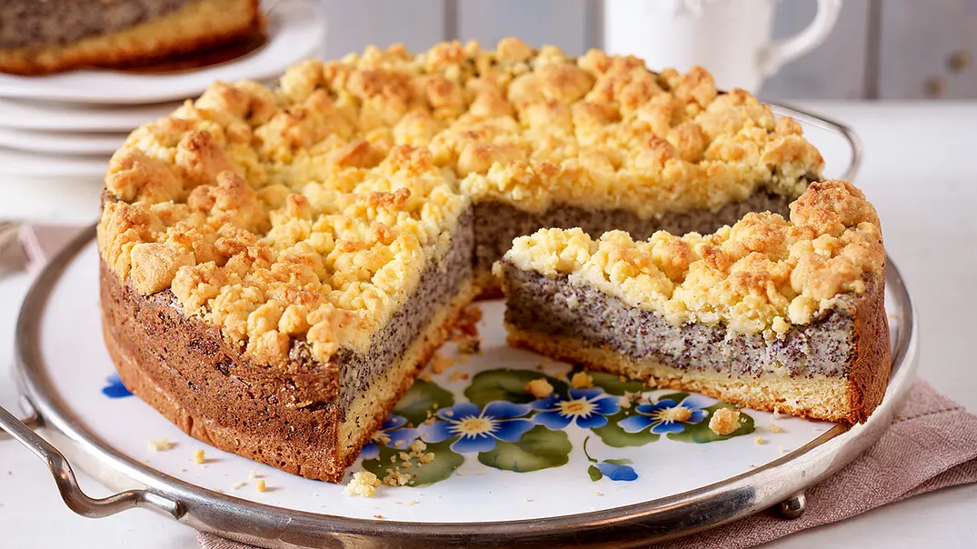 Mohnkuchen mit Streuseln Rezept - Foto: LECKER @ Bauer Media Group
