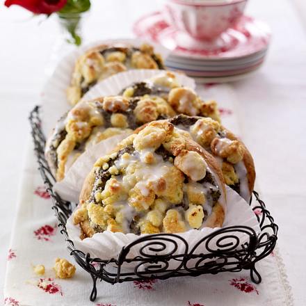 Mohntaler mit Orangenstreuseln und Zuckerguss Rezept Mohntaler mit Orangenstreuseln und Zuckerguss Rezept