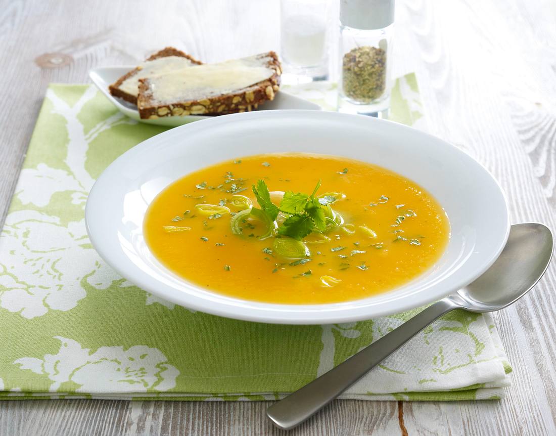 Möhrencreme mit Lauch und Ingwer Rezept Möhrencreme mit Lauch und Ingwer Rezept