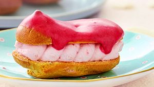 Mon Dieu! Erdbeer-Mini-Eclairs Rezept - Foto: House of Food / Bauer Food Experts KG