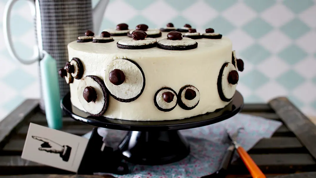 Monster-Cake im Frostingkostüm Rezept - Foto: LECKER @ Bauer Media Group
