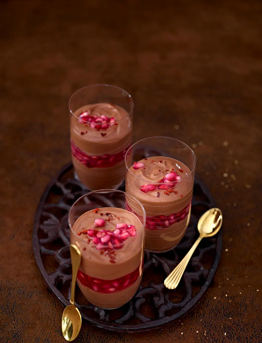 Mousse au Chocolat auf Granatapfelmus Rezept Mousse au Chocolat auf Granatapfelmus Rezept