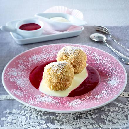 Mozartknödel mit zweierlei Soße Rezept Mozartknödel mit zweierlei Soße Rezept