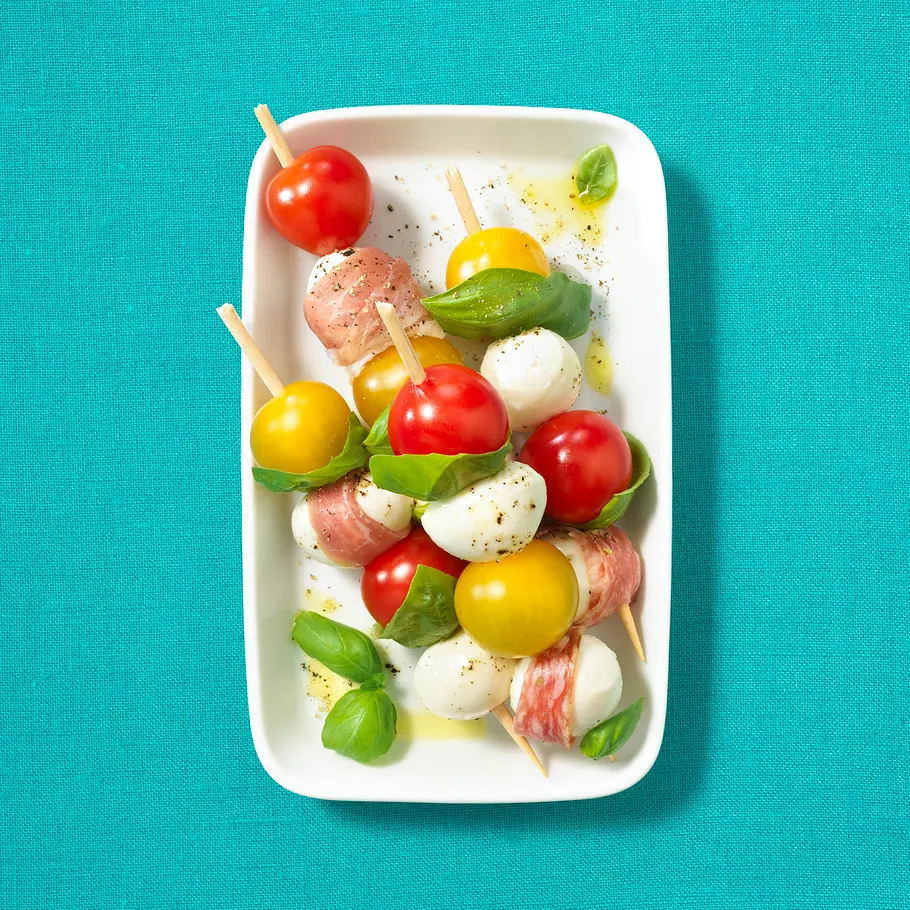 Mozzarella-Caprese-Spieße Rezept Mozzarella-Caprese-Spieße Rezept