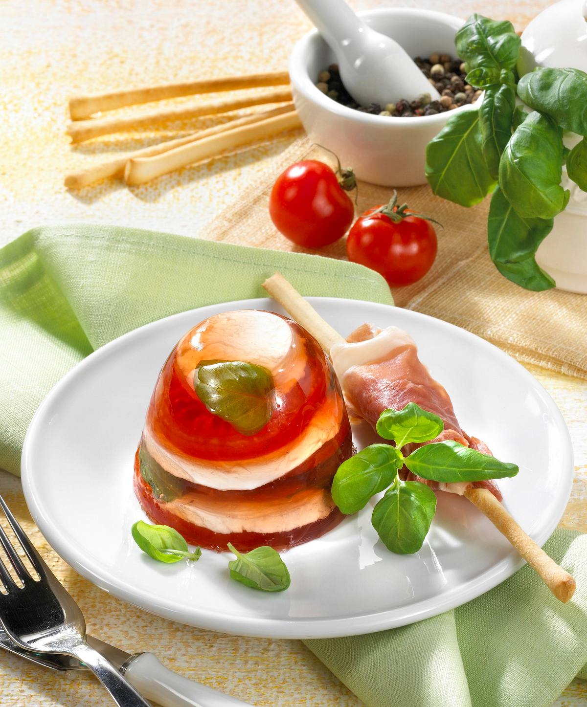Mozzarella-Tomaten-Terrine Rezept
