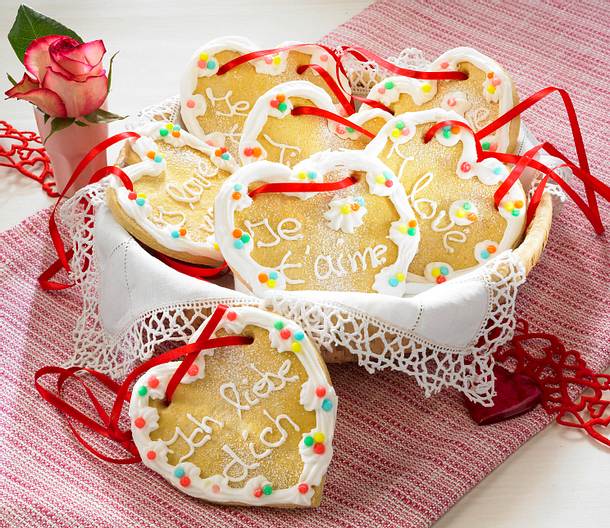 Mürbeteig-Valentins-Herz Rezept Mürbeteig-Valentins-Herz Rezept