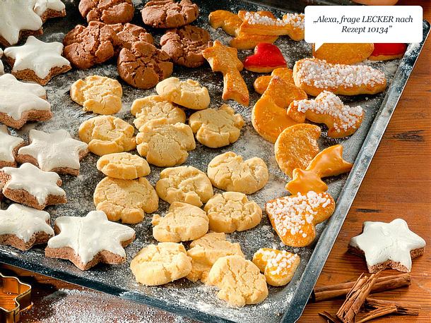 Mürbeteigplätzchen (Weihnachtsgebäck nach Großmutters Art) Rezept Mürbeteigplätzchen (Weihnachtsgebäck nach Großmutters Art) Rezept