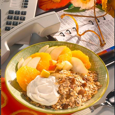 Müsli mit Obst Rezept Müsli mit Obst Rezept