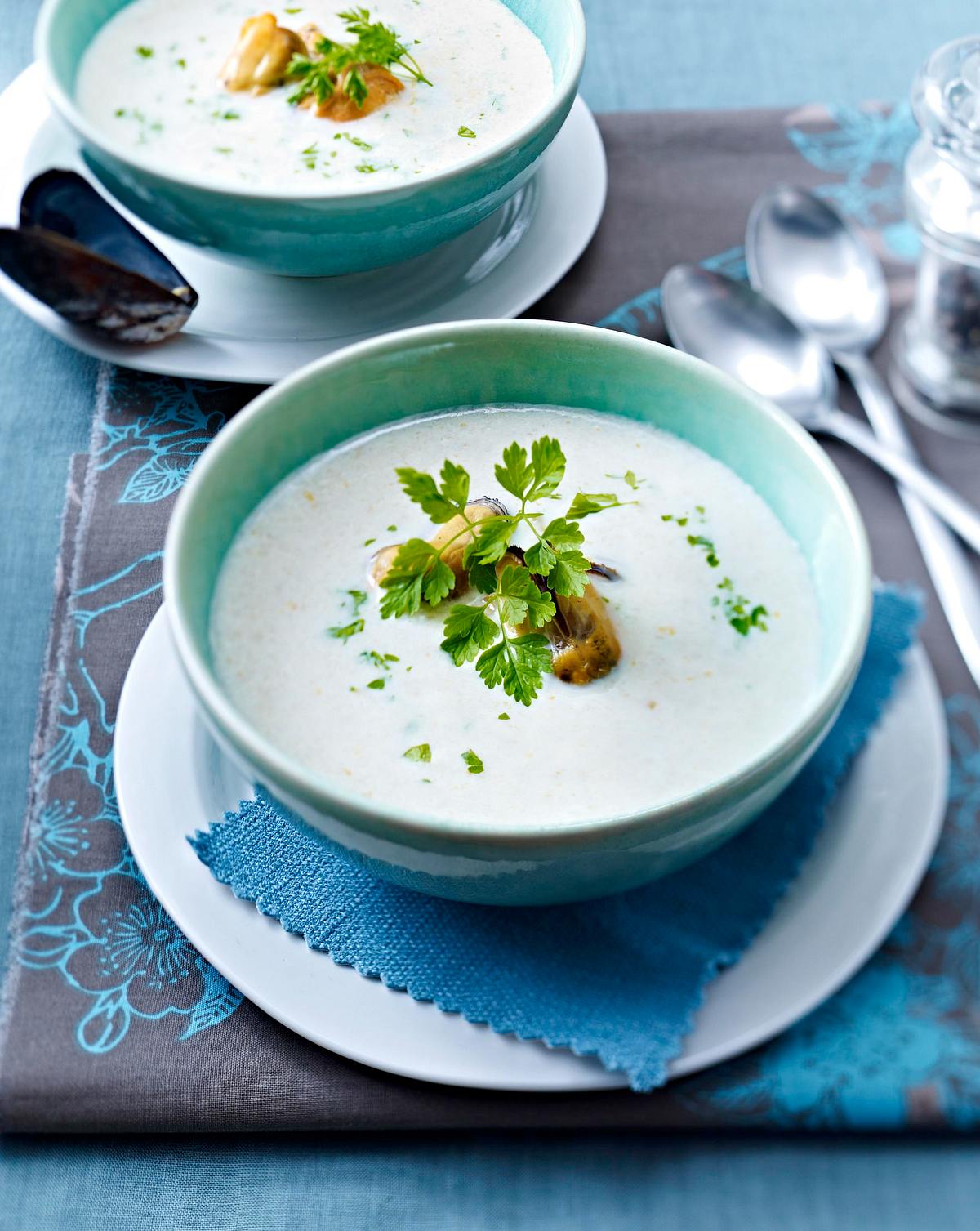 Muscheln in Chicorée-Cremesuppe Rezept