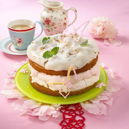 Muttertagstorte mit Weincreme Rezept Muttertagstorte mit Weincreme Rezept