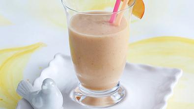 Nektarinen-Melonen-Bananen-Smoothie Rezept - Foto: LECKER @ Bauer Media Group