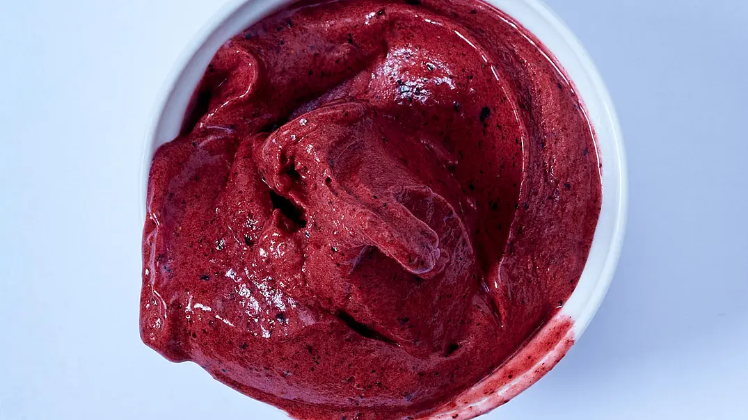 Nicecream Blueberry-Velvet Rezept - Foto: LECKER @ Bauer Media Group Nicecream Blueberry-Velvet Rezept - Foto: LECKER @ Bauer Media Group