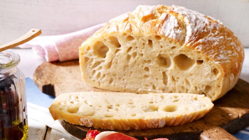 „No-knead bread“ – Brot ­ohne Kneten Rezept - Foto: House of Food / Bauer Food Experts KG