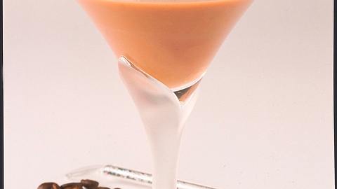 Nougat-Cocktail Rezept - Foto: House of Food / Bauer Food Experts KG