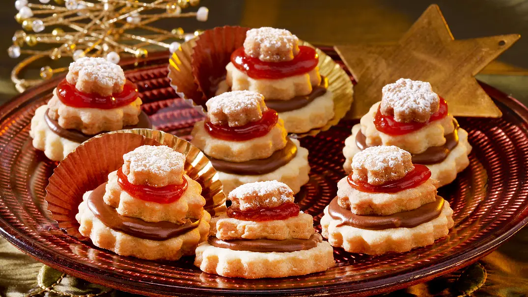 Nougat-Hagebutten-Terrassen - Foto: LECKER @ Bauer Media Group Nougat-Hagebutten-Terrassen - Foto: LECKER @ Bauer Media Group