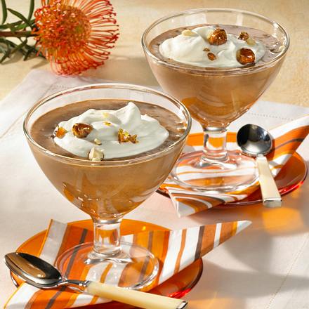 Nougat-Mousse mit Nusskrokant Rezept