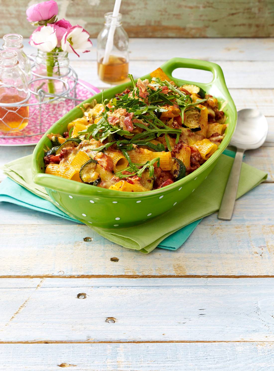 Nudel-Gemüse-Auflauf Rezept | LECKER