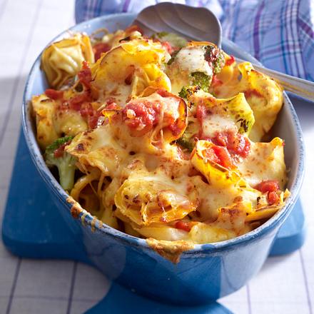 Nudel-Gratin mit Brokkoli Rezept Nudel-Gratin mit Brokkoli Rezept