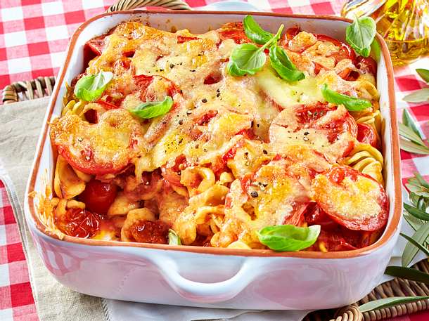 Nudelauflauf Caprese Rezept Nudelauflauf Caprese Rezept