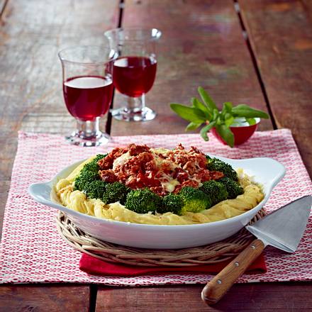 Nudelauflauf mit Bolognese und Brokkoli Rezept Nudelauflauf mit Bolognese und Brokkoli Rezept