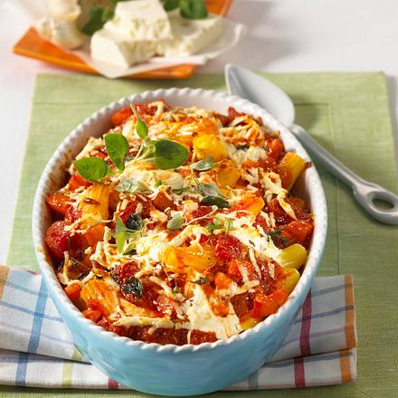 Nudelauflauf mit Tomaten-Möhren-Soße Rezept Nudelauflauf mit Tomaten-Möhren-Soße Rezept
