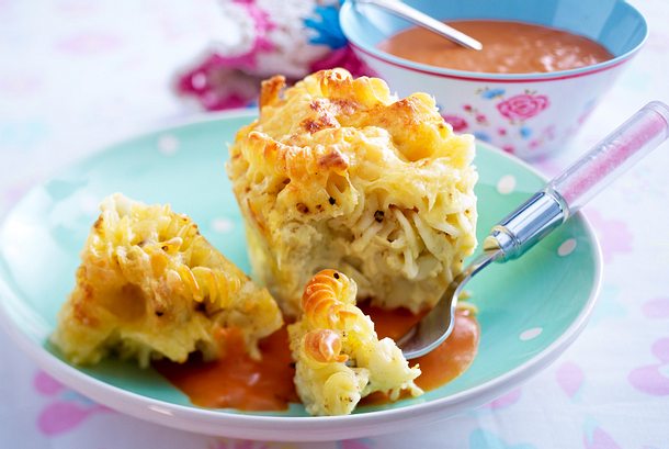 Nudelauflauf mit Tomatensoße Rezept Nudelauflauf mit Tomatensoße Rezept