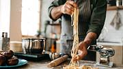 Beste Nudelmaschine - Foto: iStock/ Pekic