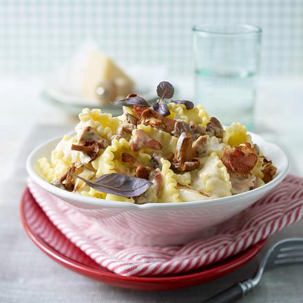Nudeln in Pfifferlingsrahm Rezept
