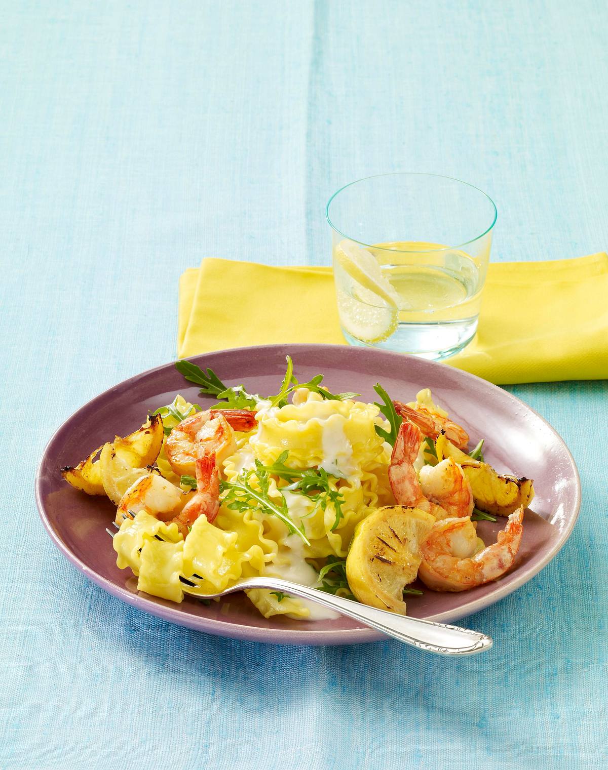 Nudeln mit Garneln in Zitronensoße Rezept