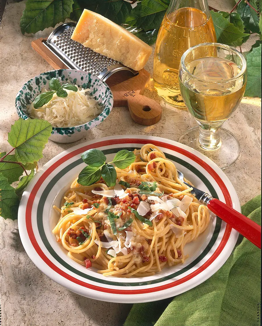Nudeln mit Speck & Käsesahne Rezept