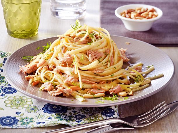 Nudeln mit Thunfisch Rezept Nudeln mit Thunfisch Rezept