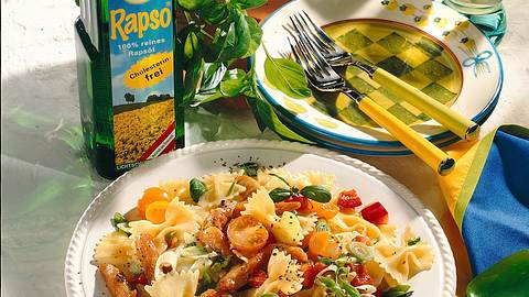 Nudelsalat Rezept - Foto: House of Food / Bauer Food Experts KG