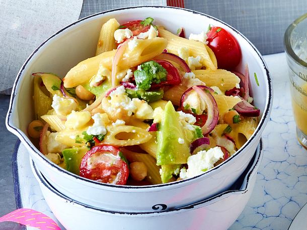 Nudelsalat „Kleine Hafenrundfahrt“ Rezept Nudelsalat „Kleine Hafenrundfahrt“ Rezept